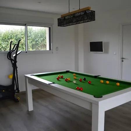 Nolemma Partagee - Honfleur By Lesgitesnolemma