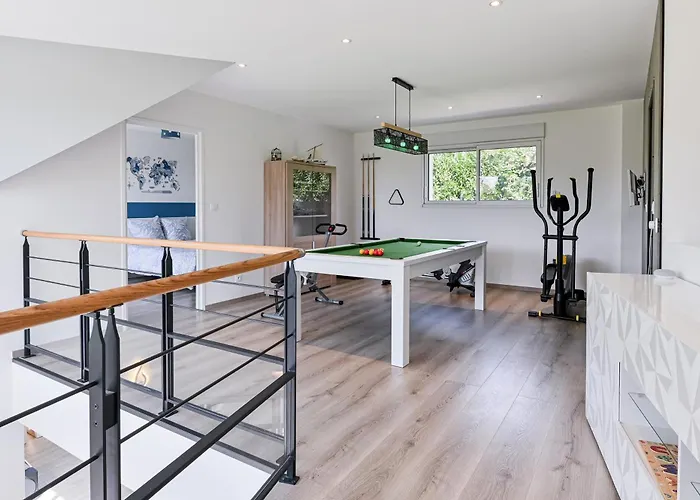 Nolemma Partagee - Honfleur By Lesgitesnolemma * Équemauville