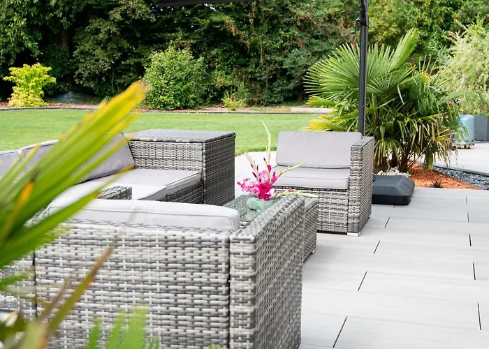 Nolemma Partagee - Honfleur By Lesgitesnolemma