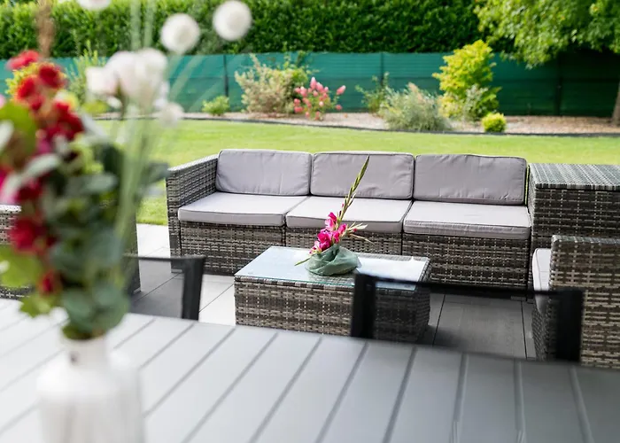 Nolemma Partagee - Honfleur By Lesgitesnolemma